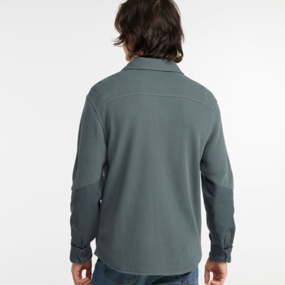 L.L. Bean Men's Casual Button Down Shirt - Blue - Picture 2 of 4